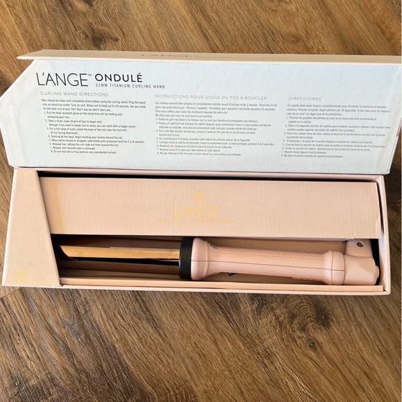 L'ANGE HAIR Ondulé Titanium Curling Wand - Picture 7 of 7